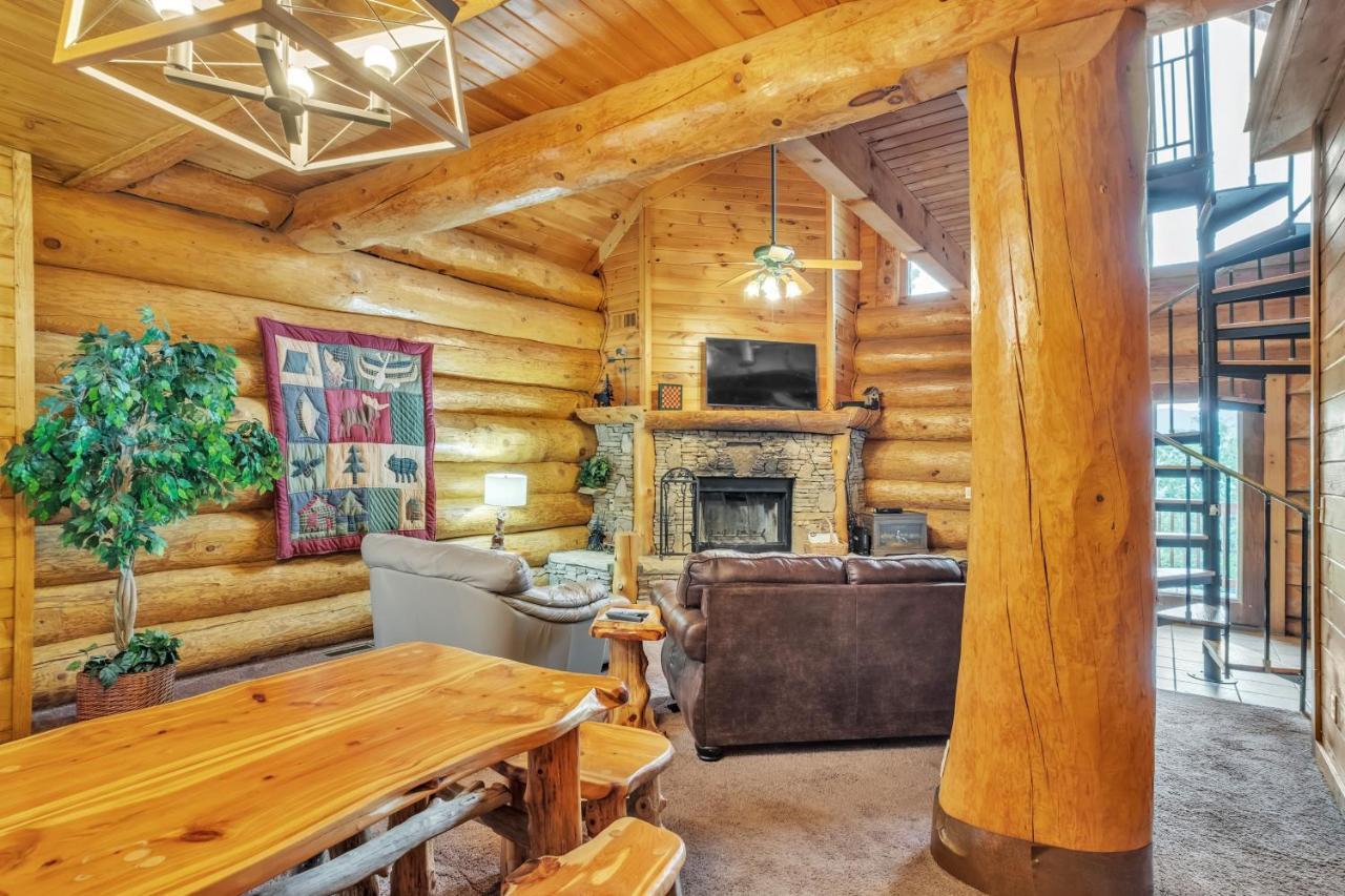 Royal Views - Private Mountain Top Cabin Cabin Gatlinburg Exterior foto