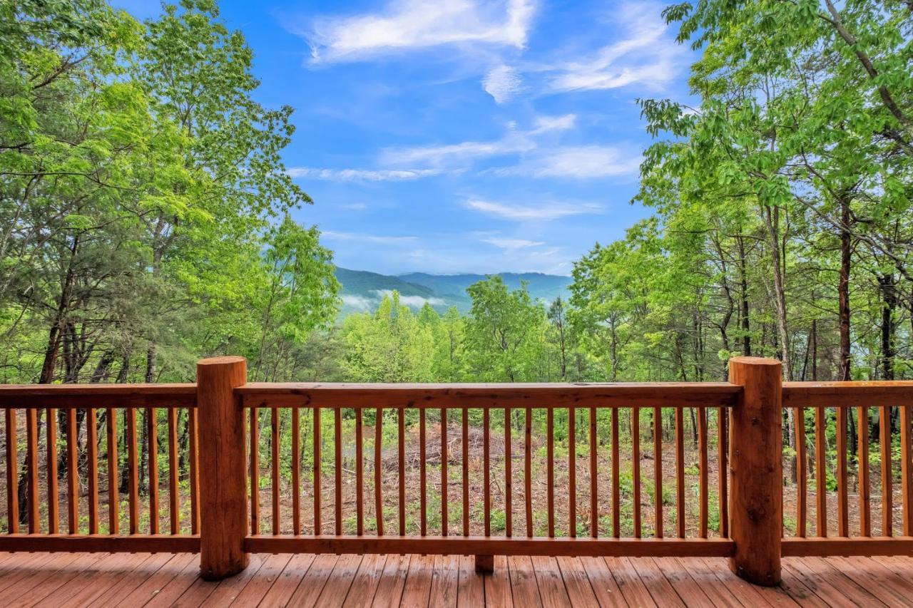 Villa Royal Views - Private Mountain Top Cabin Cabin Gatlinburg Exterior foto